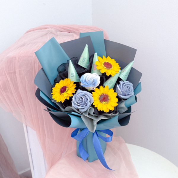 Soap & Money Bouquet | Love Story