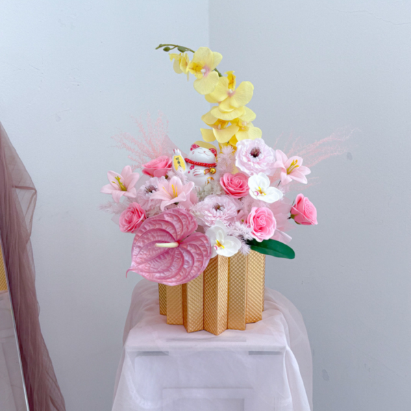 Congratulatory Soap Flower Box | Golden Grace