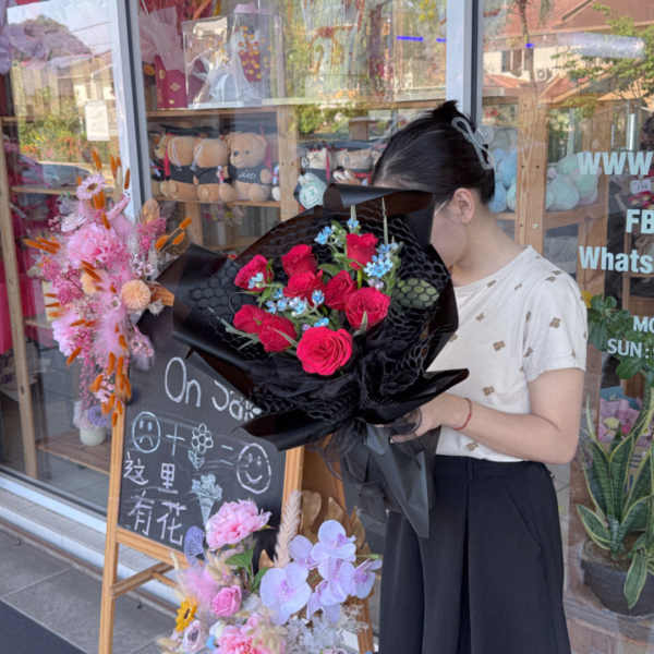 Fresh Flower Bouquet | Velvet
