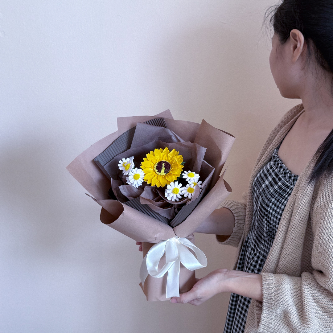 Soap Flower Bouquet | Golden Dreamer