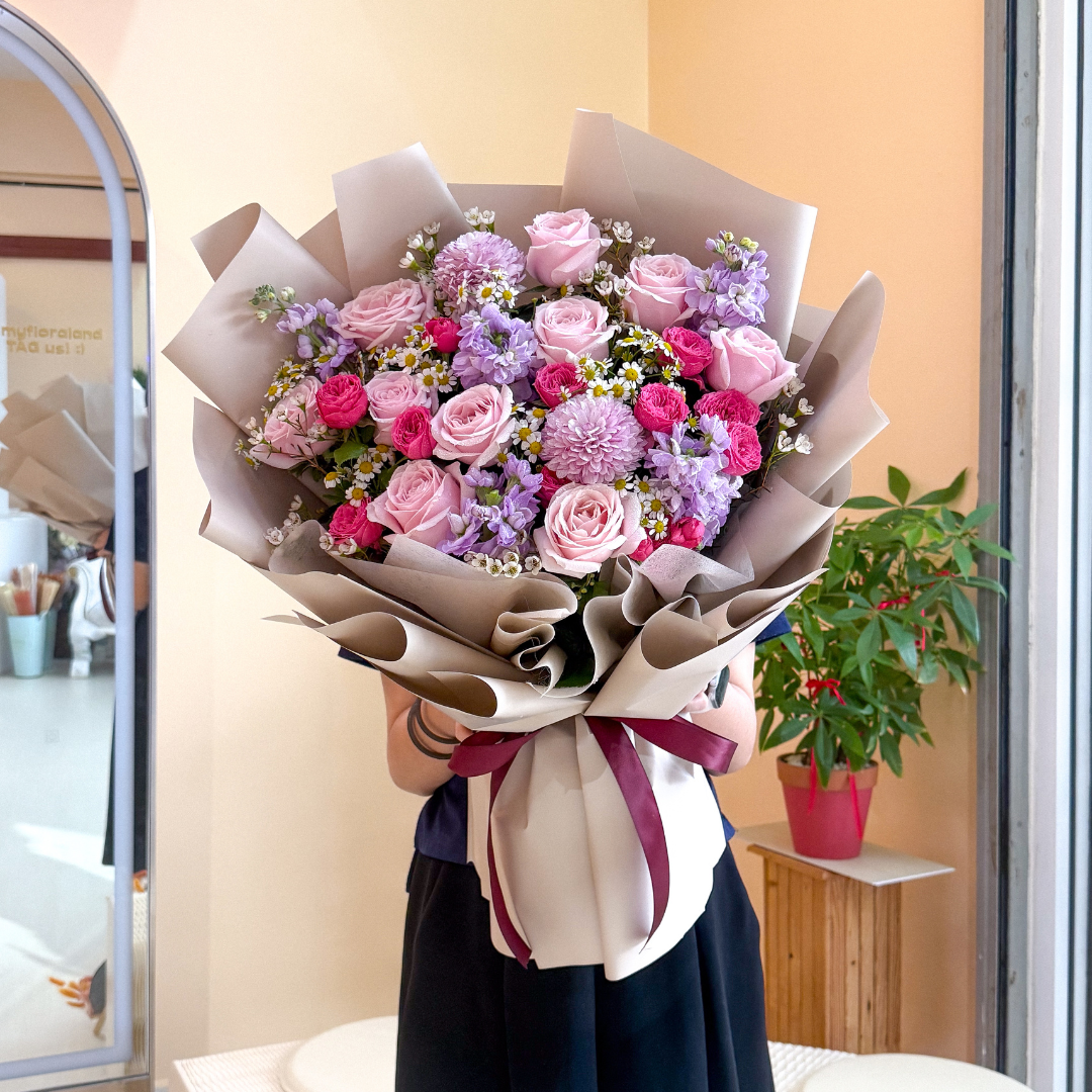 Fresh Flower Bouquet | Muted Muse